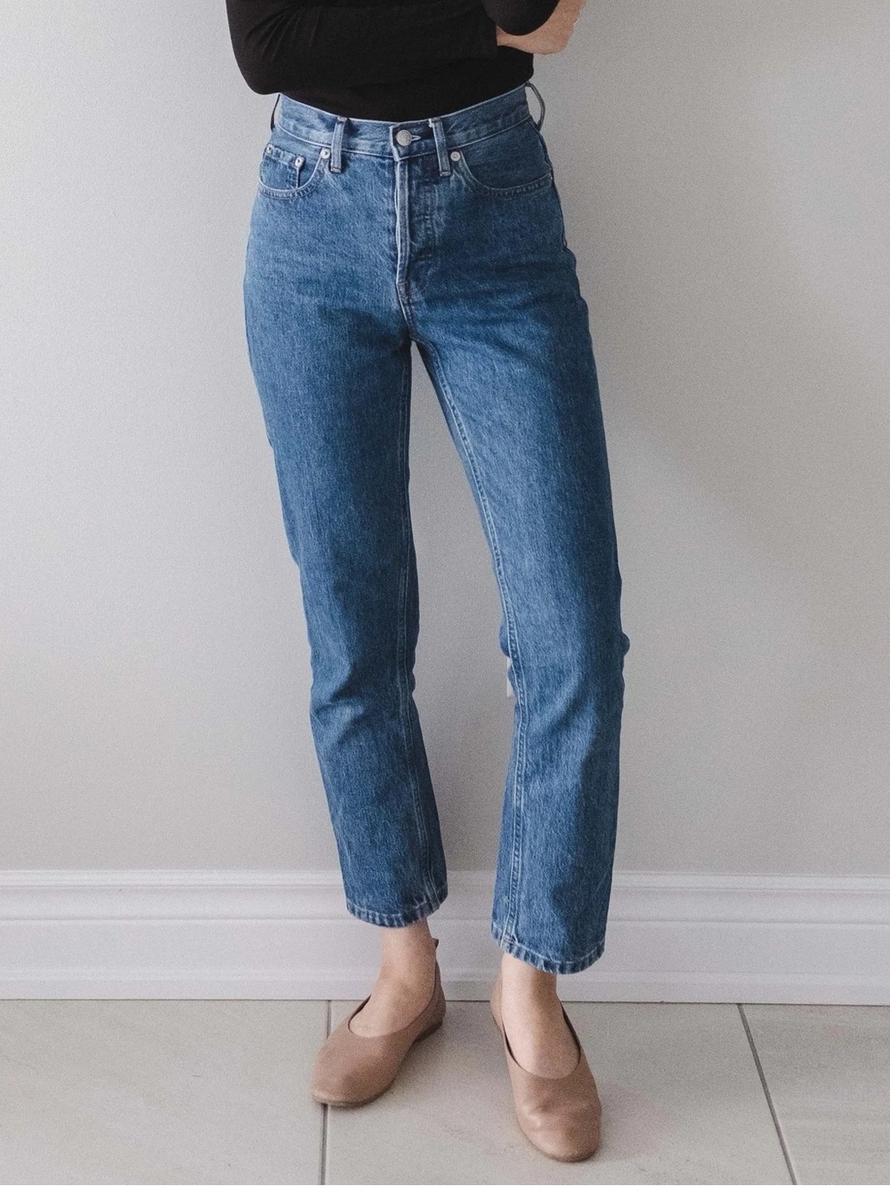 EVERLANE The curvy 90s cheeky straight leg denim jeans